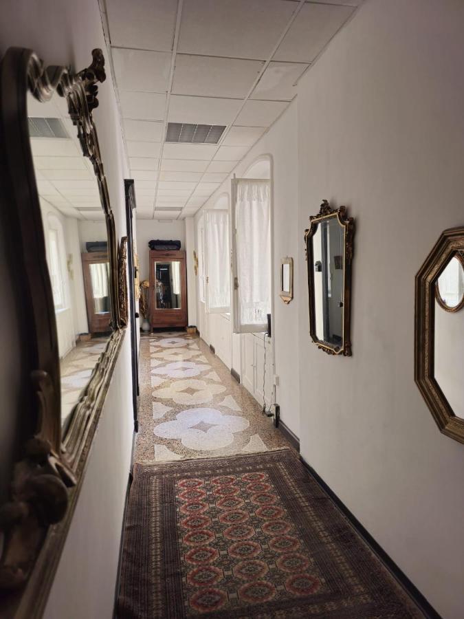 Antiche Memorie-Eleganza E Confort In Centro Citta Genua Zewnętrze zdjęcie